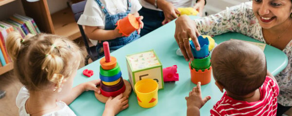 Les Métiers de la petite enfance